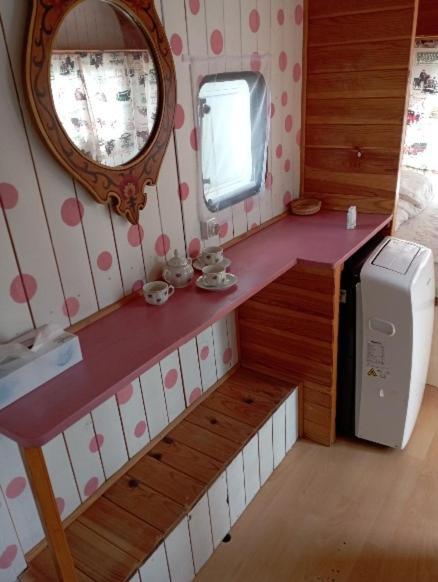 Camping Mascotas cerca de Alicante Hostal Sax Exterior foto
