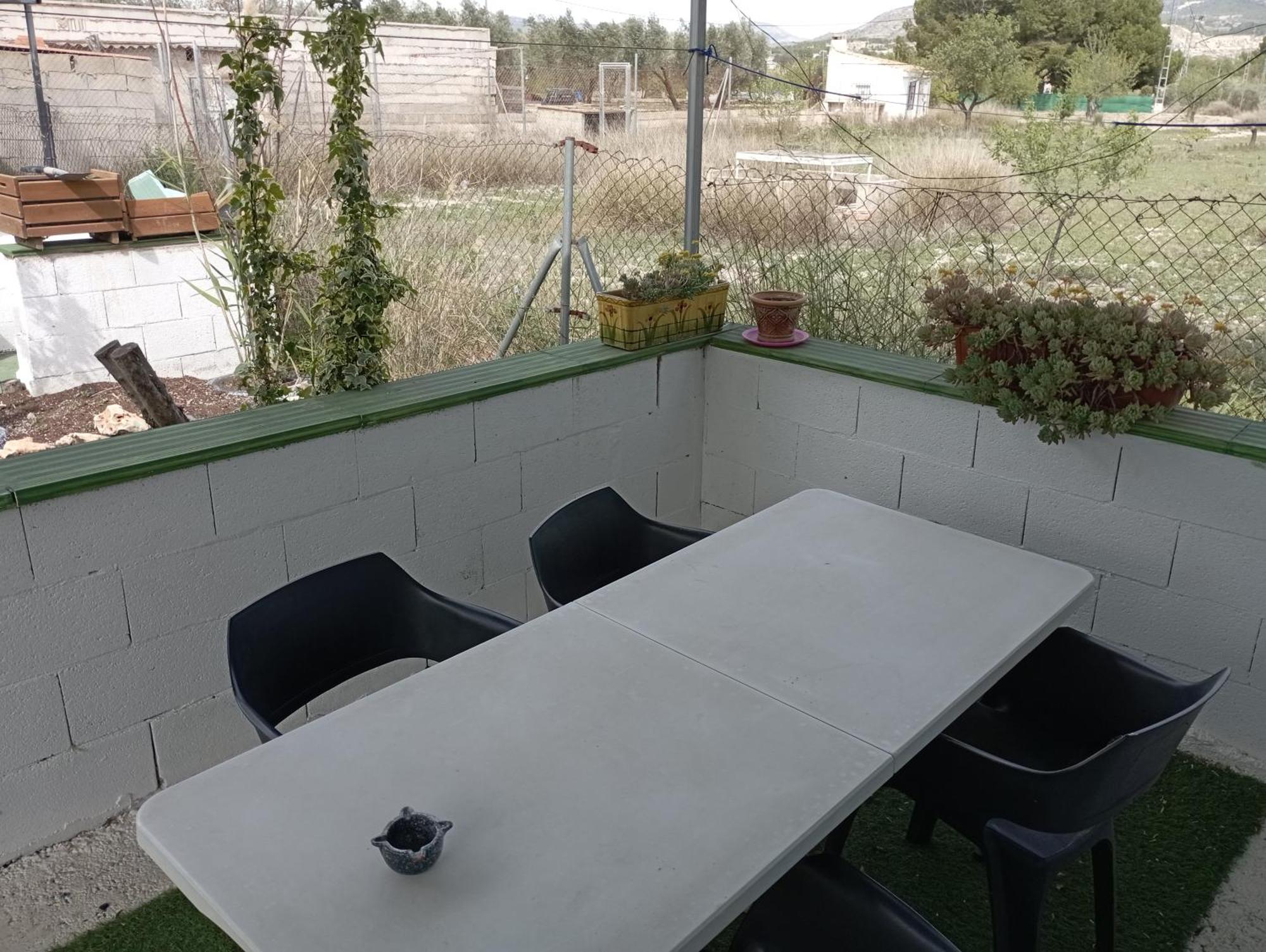 Camping Mascotas cerca de Alicante Hostal Sax Exterior foto